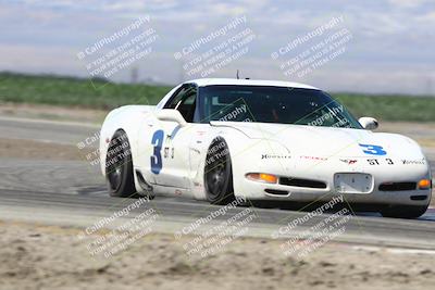 media/Jun-22-2025-Nasa (Sun) [[8119b72684]]/Race Group B/Qualifying/